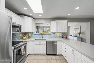 11822 N 38th Pl, Phoenix, AZ 85028 - Photo 19