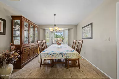 11822 N 38th Place, Phoenix, AZ 85028 - Photo 9