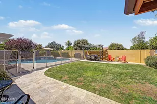11822 N 38th Pl, Phoenix, AZ 85028 - Photo 31
