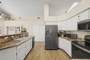 8347 W Willowbrook Dr, Peoria, AZ 85382 - Photo 15