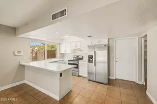 3410 W Juniper Ave, Phoenix, AZ 85053 - Photo 19