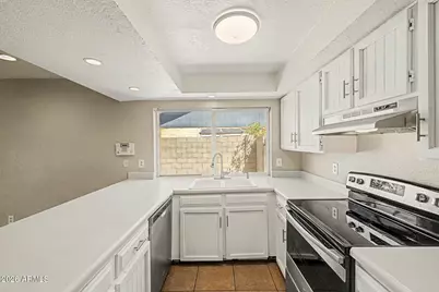 3410 W Juniper Avenue, Phoenix, AZ 85053 - Photo 21
