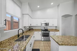 18183 W Desert Blossom Dr, Goodyear, AZ 85338 - Photo 13