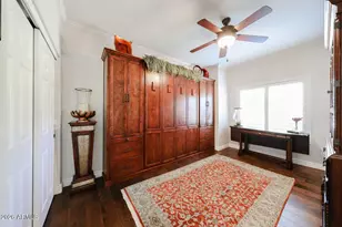 5350 E Deer Valley Dr, Phoenix, AZ 85054 - Photo 15