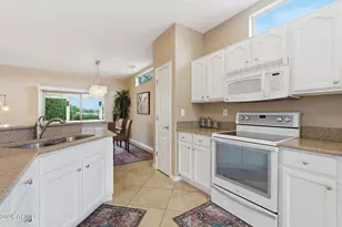 16502 W Arroyo Ct, Surprise, AZ 85374 - Photo 25