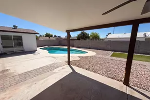 8107 W Meadowbrook Ave, Phoenix, AZ 85033 - Photo 29