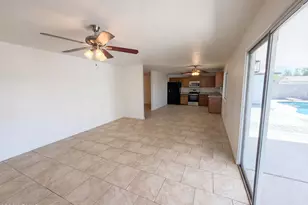 8107 W Meadowbrook Ave, Phoenix, AZ 85033 - Photo 13
