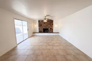 8107 W Meadowbrook Ave, Phoenix, AZ 85033 - Photo 3