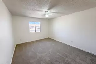 8107 W Meadowbrook Ave, Phoenix, AZ 85033 - Photo 21
