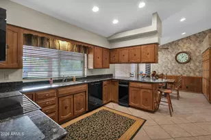 1510 N Gentry Cir, Mesa, AZ 85213 - Photo 13