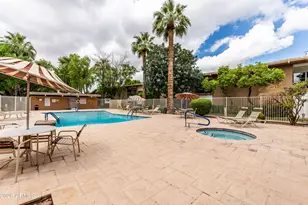 6125 E Indian School Rd, Scottsdale, AZ 85251 - Photo 11