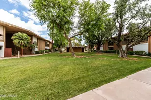 6125 E Indian School Rd, Scottsdale, AZ 85251 - Photo 39