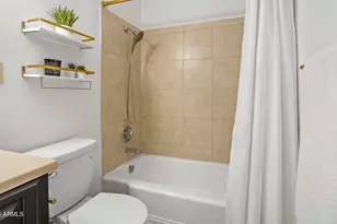 6815 E 2nd St, Scottsdale, AZ 85251 - Photo 17
