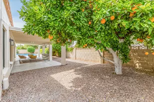 102 W Echo Ln, Phoenix, AZ 85021 - Photo 33