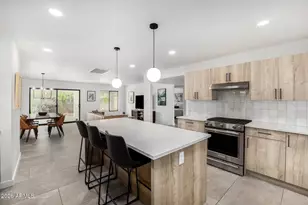 102 W Echo Ln, Phoenix, AZ 85021 - Photo 17