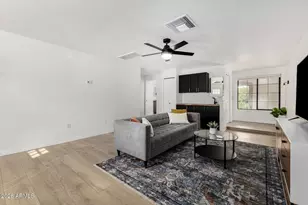 102 W Echo Ln, Phoenix, AZ 85021 - Photo 21
