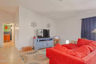 8545 N 53rd Ave, Glendale, AZ 85302 - Photo 9