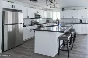 122 E Del Rio Dr, Tempe, AZ 85282 - Photo 3