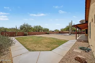 39949 N Central Ave, Phoenix, AZ 85086 - Photo 17