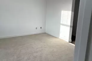 5630 S Daisy Patch Pl, Phoenix, AZ 85040 - Photo 11