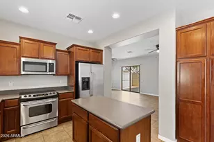26712 N Babbling Brook Dr, Phoenix, AZ 85083 - Photo 13