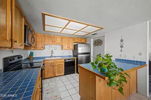 8301 N 21st Dr, Phoenix, AZ 85021 - Photo 13