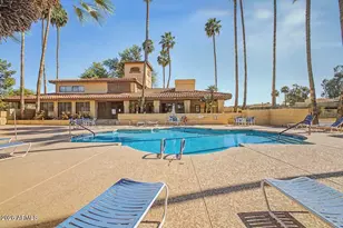 8301 N 21st Dr, Phoenix, AZ 85021 - Photo 1