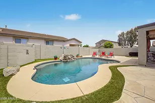 196 E Gold Dust Way, San Tan Valley, AZ 85143 - Photo 3