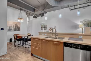1 E Lexington Ave, Phoenix, AZ 85012 - Photo 11