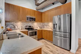 1 E Lexington Ave, Phoenix, AZ 85012 - Photo 9