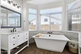 22811 N 74th Ln, Glendale, AZ 85310 - Photo 15