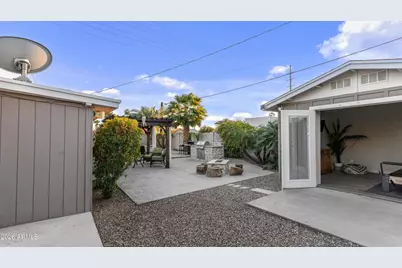 6704 N 10th Place, Phoenix, AZ 85014 - Photo 15