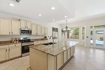 16823 S 15th Avenue, Phoenix, AZ 85045 - Photo 13