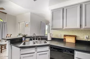 750 E Northern Ave, Phoenix, AZ 85020 - Photo 9