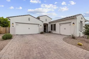 21138 W Edgemont Ave, Buckeye, AZ 85396 - Photo 9