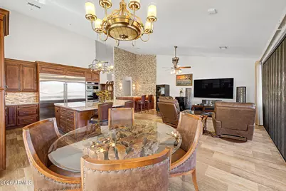 10806 E Navajo Drive, Sun Lakes, AZ 85248 - Photo 13