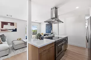 1541 E Las Palmaritas Dr, Phoenix, AZ 85020 - Photo 17