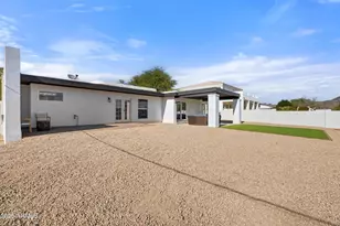 1541 E Las Palmaritas Dr, Phoenix, AZ 85020 - Photo 37