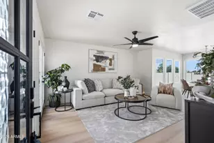 1541 E Las Palmaritas Dr, Phoenix, AZ 85020 - Photo 3