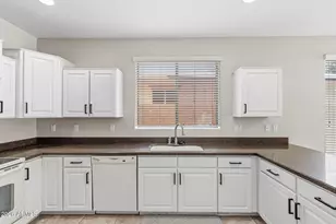 2319 W Beverly Rd, Phoenix, AZ 85041 - Photo 9