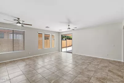2319 W Beverly Road, Phoenix, AZ 85041 - Photo 9