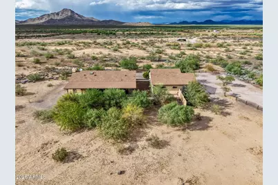 45812 W J-1 Ranch Road, Wickenburg, AZ 85390 - Photo 35