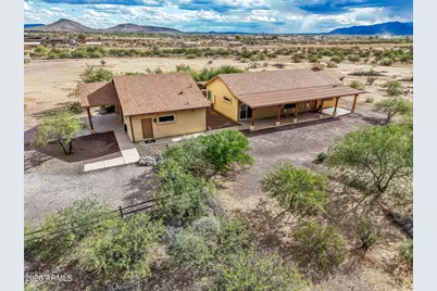 45812 W J-1 Ranch Road, Wickenburg, AZ 85390 - Photo 31