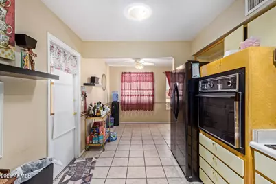 427 N 55th Place, Mesa, AZ 85205 - Photo 9