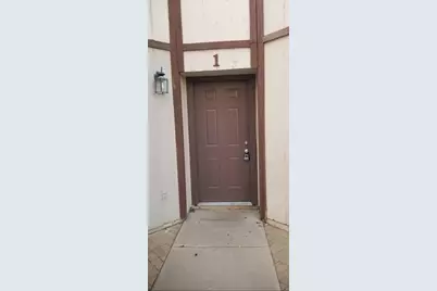 1701 E Pepper Circle #Apt 4, Mesa, AZ 85203 - Photo 1