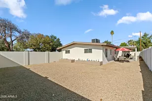 3901 N 19th St, Phoenix, AZ 85016 - Photo 17