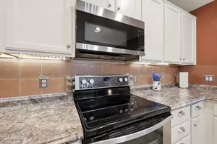 14708 W Ashley Ct, Surprise, AZ 85374 - Photo 23