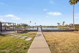 10048 W San Lazaro Dr, Arizona City, AZ 85123 - Photo 33