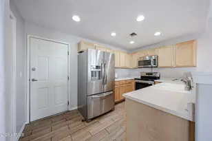 3150 E Beardsley Rd, Phoenix, AZ 85050 - Photo 13