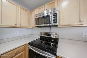 3150 E Beardsley Rd, Phoenix, AZ 85050 - Photo 17